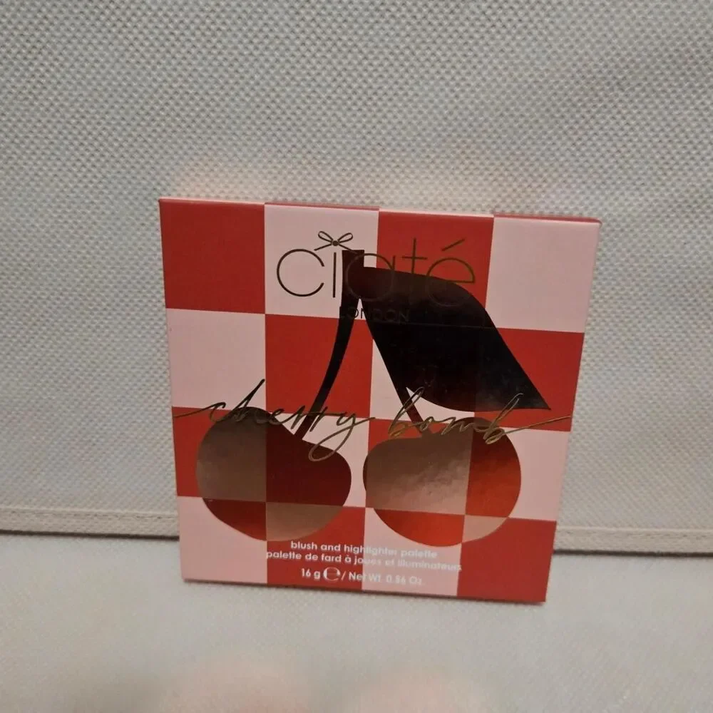 Ciaté London Cherry Bink Blush and Highlight Palette